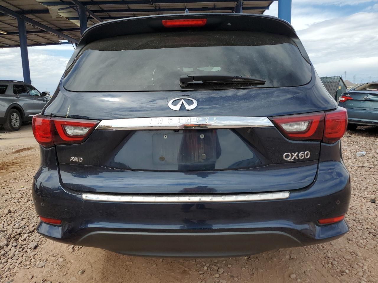 2019 INFINITI QX60 LUXE - Image 6