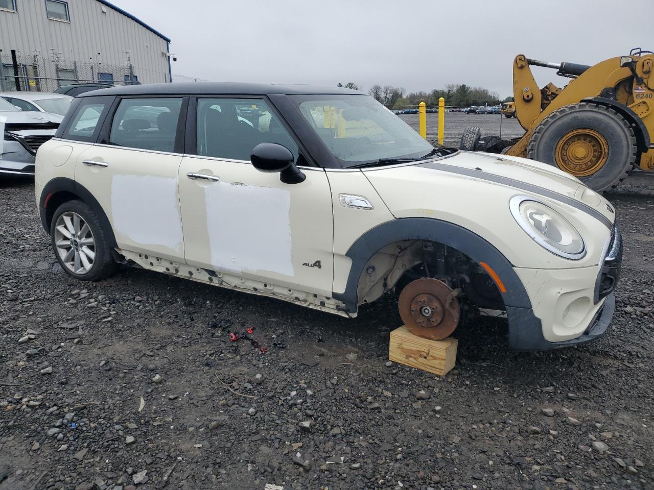 2017 MINI COOPER S C - Image 4