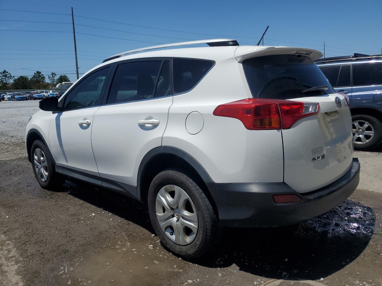 2014 TOYOTA RAV4 LE - Фото 2