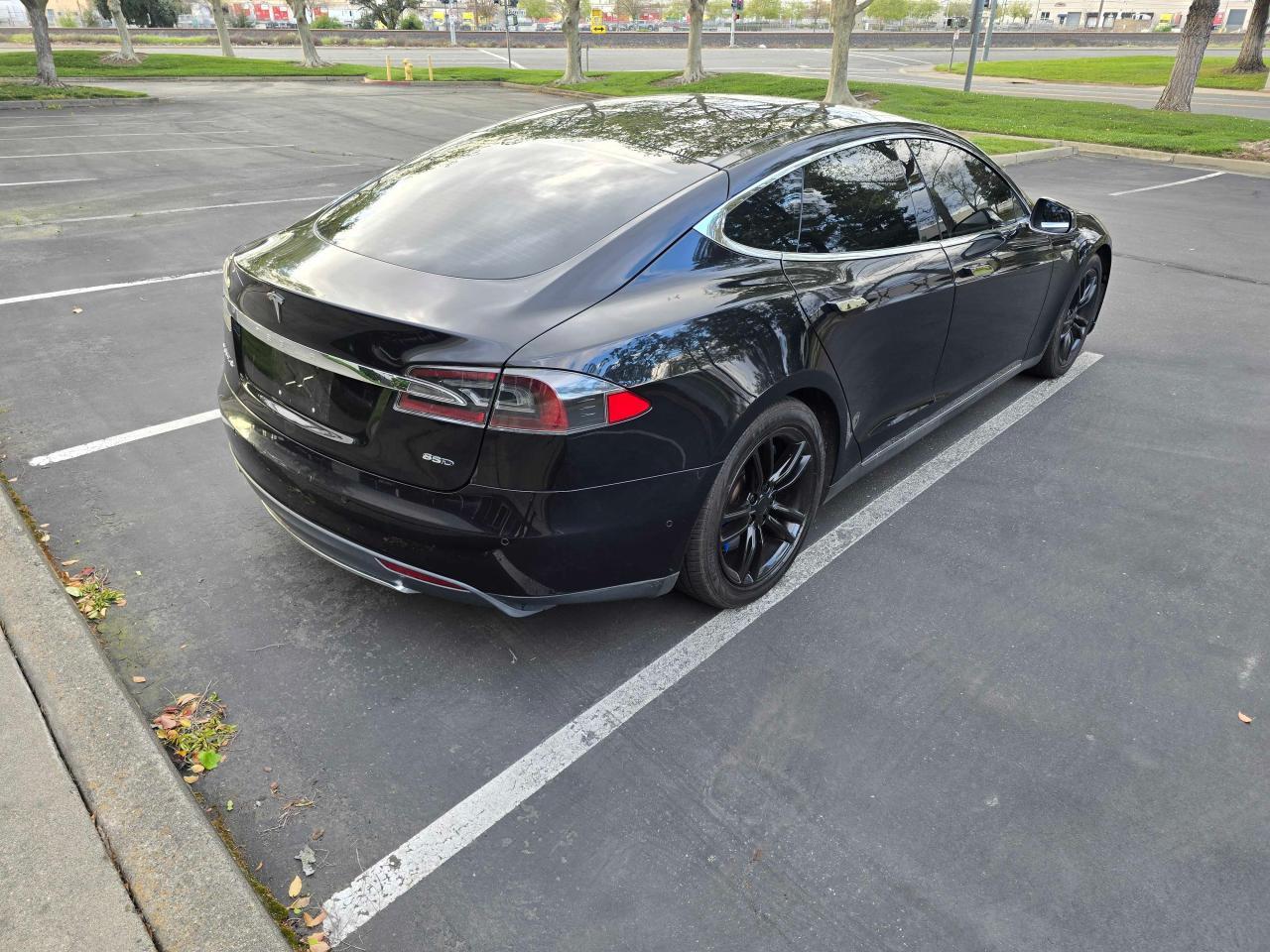 2015 TESLA MODEL S 70 - Image 4