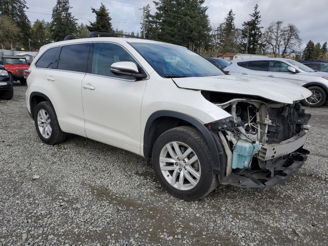 2015 TOYOTA HIGHLANDER - Image 4