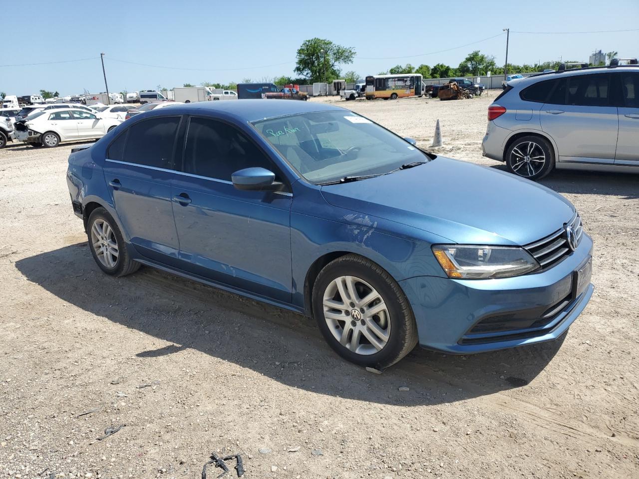2017 VOLKSWAGEN JETTA S - Image 4