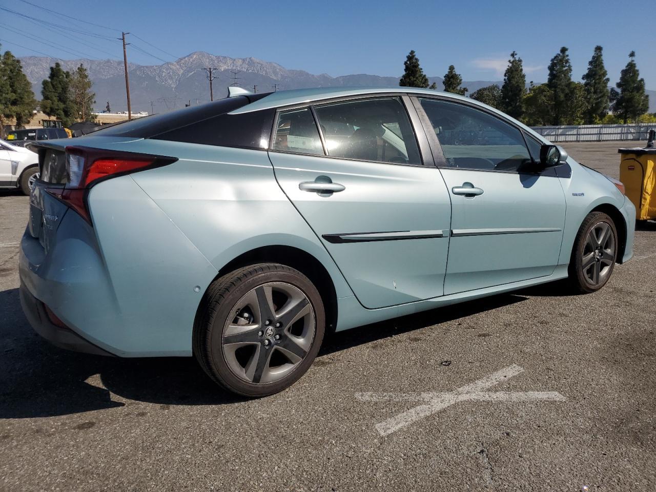 2019 TOYOTA PRIUS - Фото 3