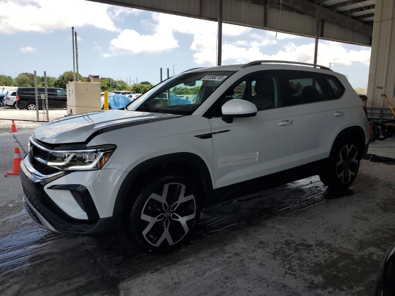 2023 VOLKSWAGEN TAOS SEL