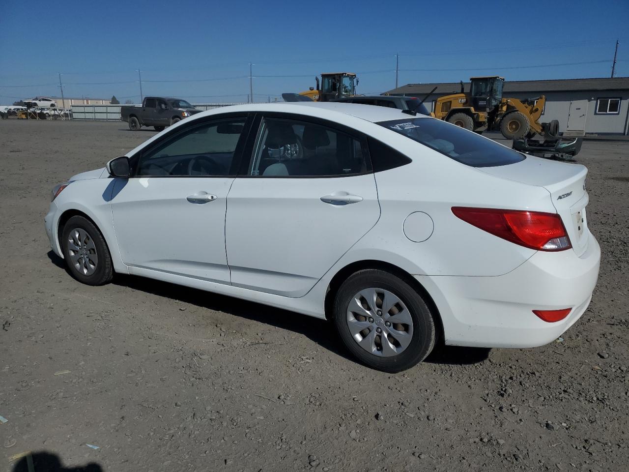 2015 HYUNDAI ACCENT GLS - Фото 2