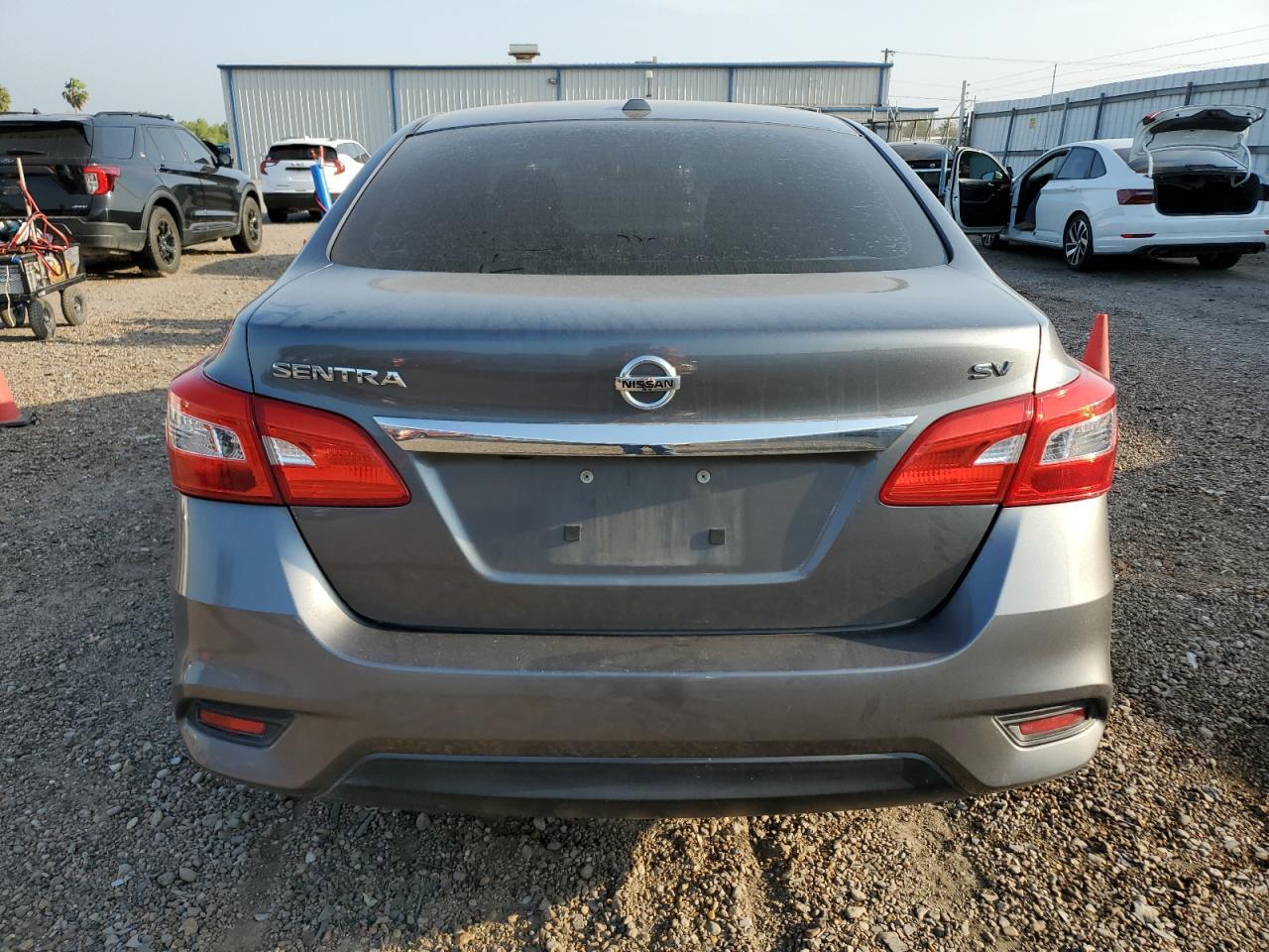 2018 NISSAN SENTRA S - Фото 6