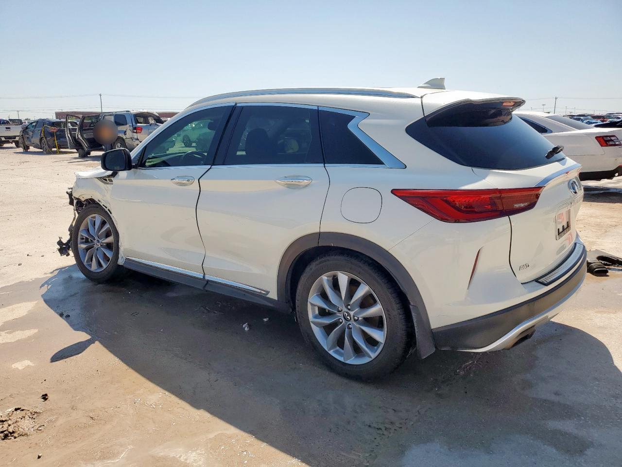 2019 INFINITI QX50 ESSEN - Image 2