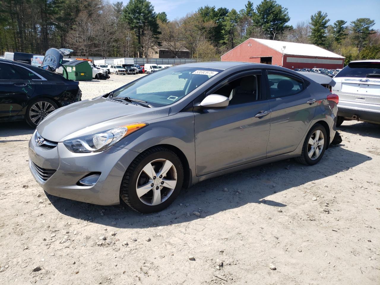 2013 HYUNDAI ELANTRA GL