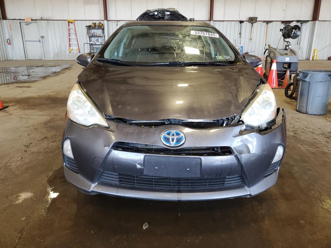 2013 TOYOTA PRIUS C - Фото 5