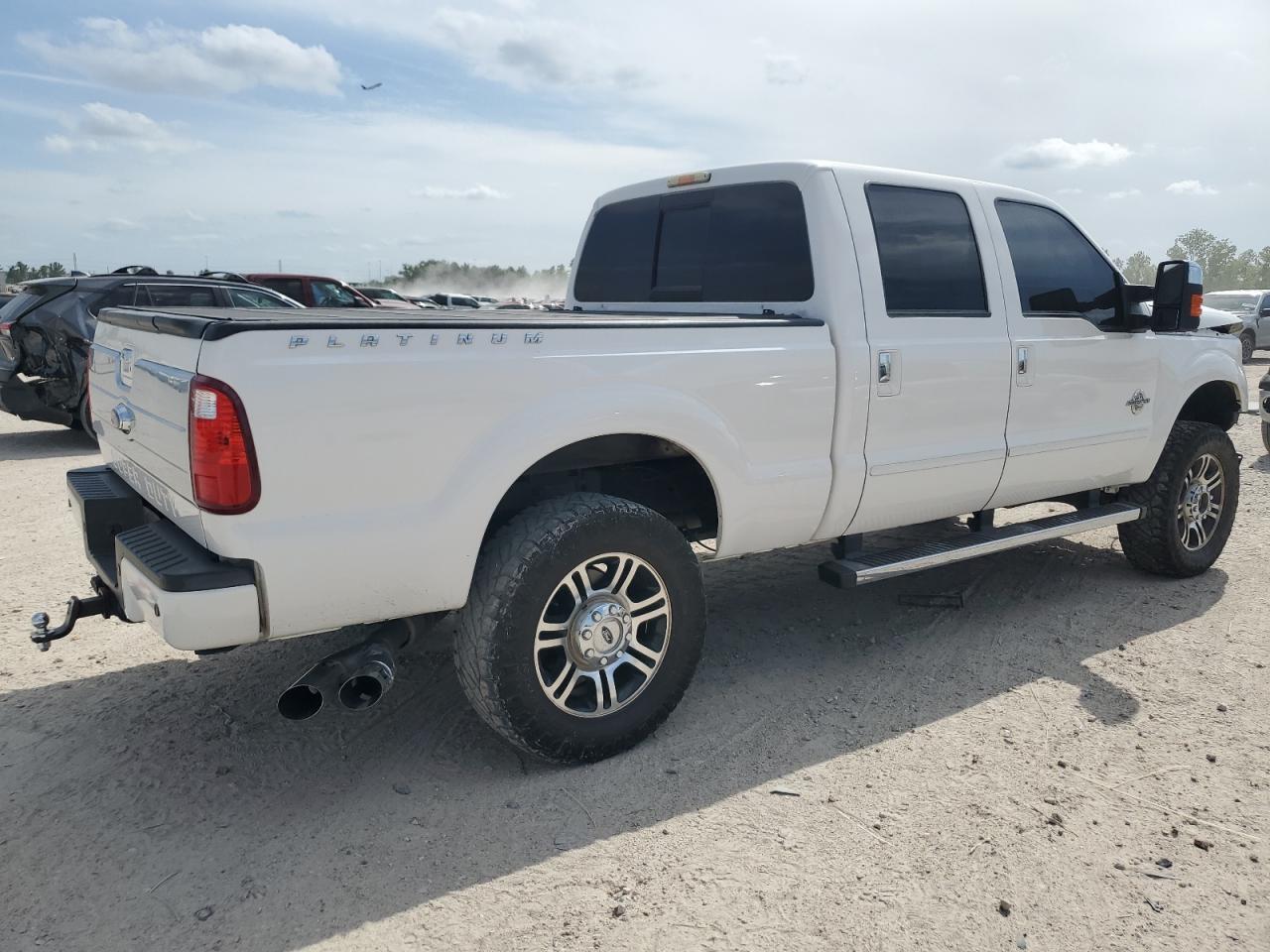 2015 FORD F250 SUPER - Фото 3