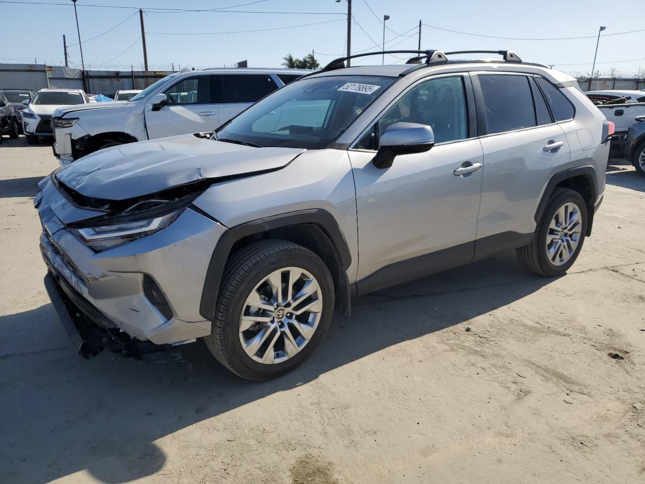 2024 TOYOTA RAV4 XLE P