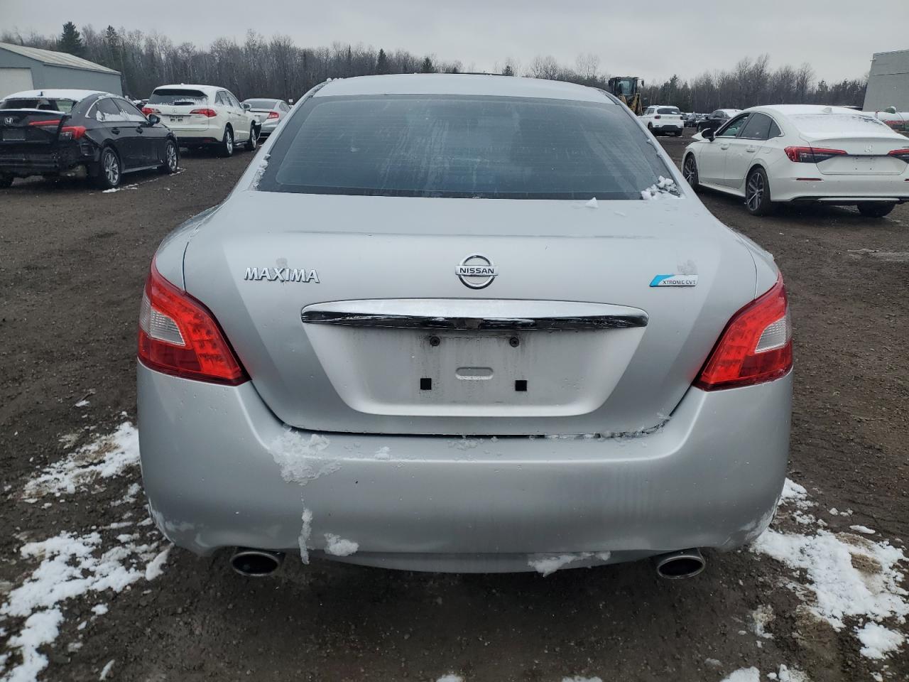 2011 NISSAN MAXIMA S - Image 6