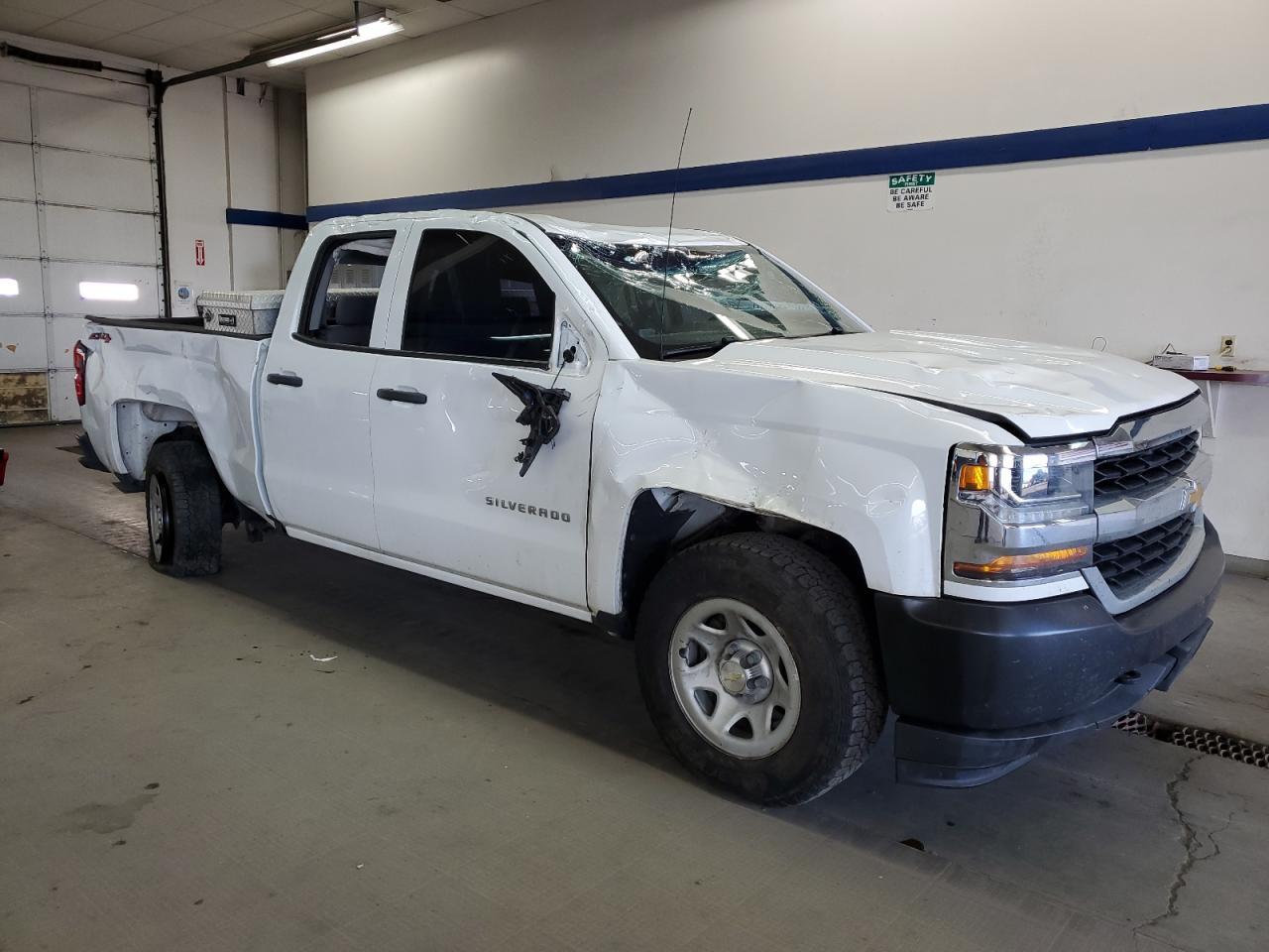 2019 CHEVROLET SILVERADO - Фото 4