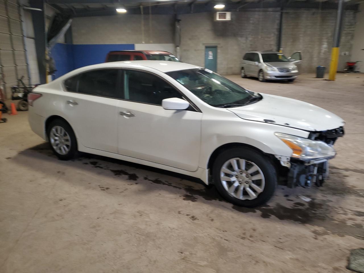 2015 NISSAN ALTIMA 2.5 - Фото 4