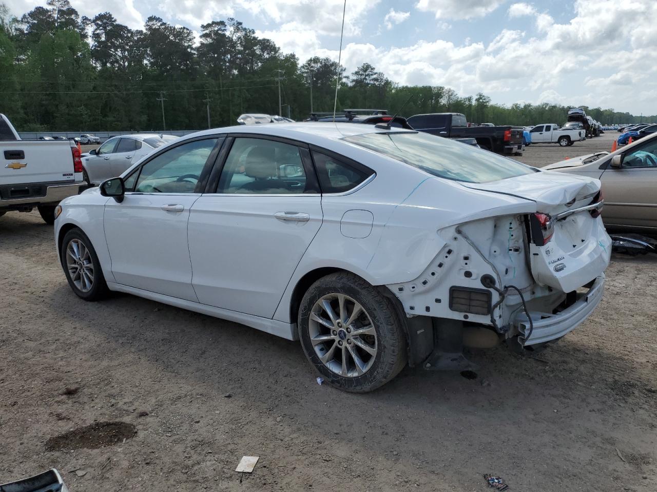 2017 FORD FUSION SE - Image 2