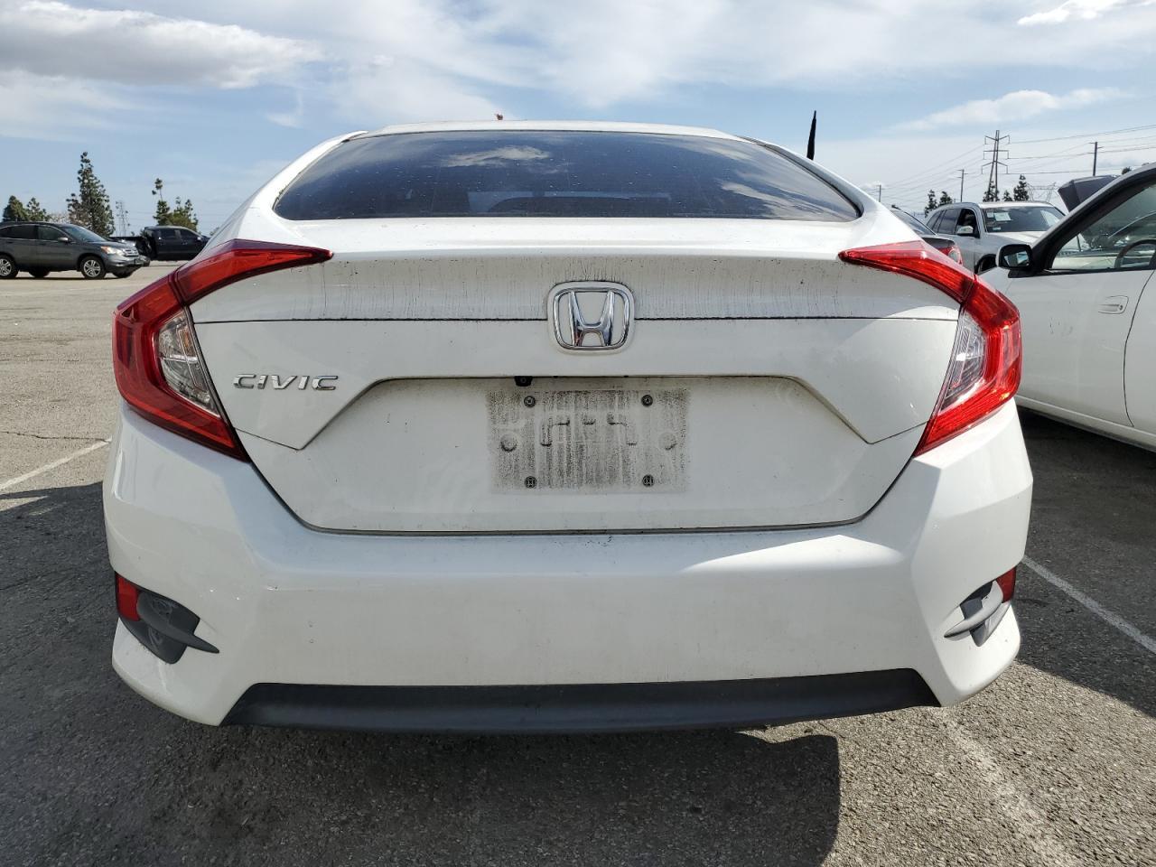 2016 HONDA CIVIC LX - Image 6