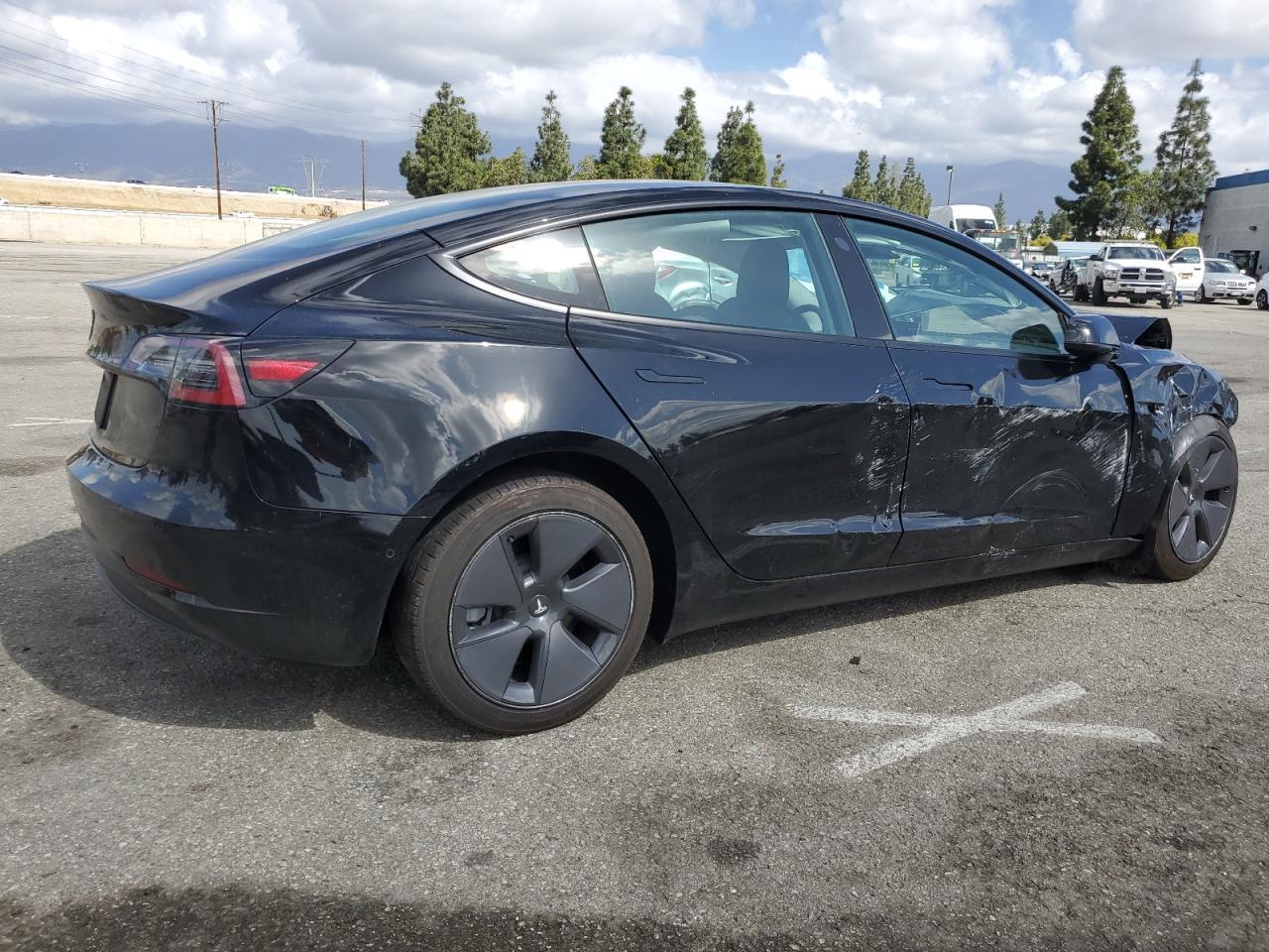 2022 TESLA MODEL 3 - Image 3