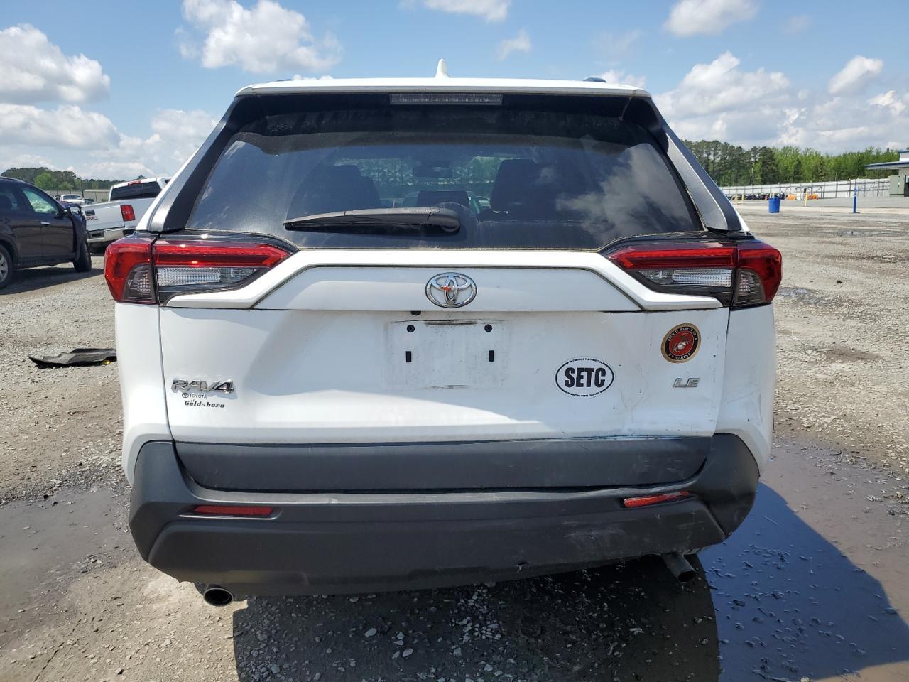 2021 TOYOTA RAV4 LE - Image 6
