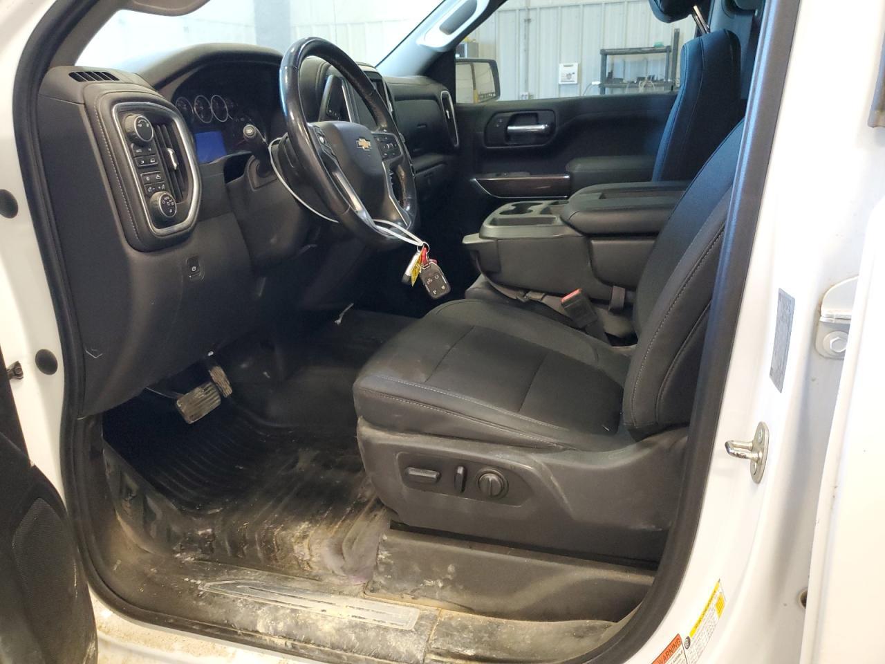 2019 CHEVROLET SILVERADO - Фото 7