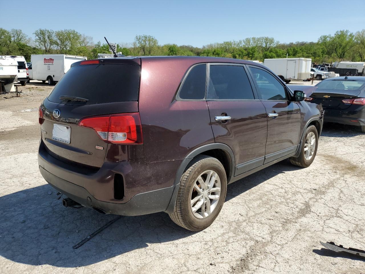 2014 KIA SORENTO LX - Фото 3