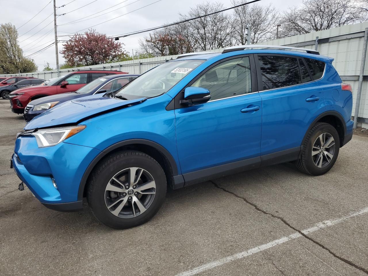 2016 TOYOTA RAV4 XLE