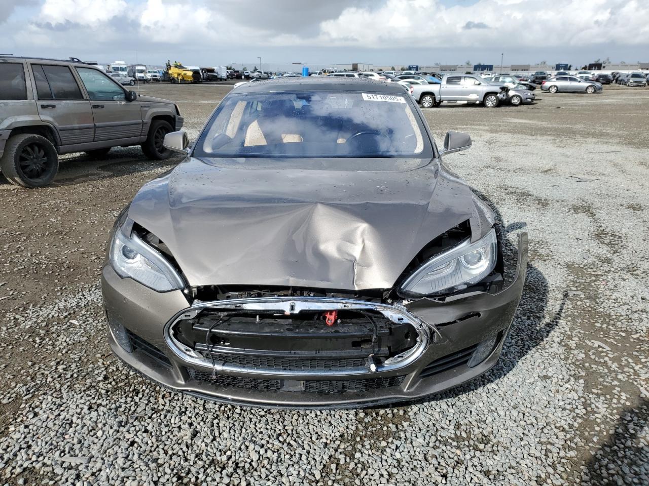 2015 TESLA MODEL S 85 - Image 5