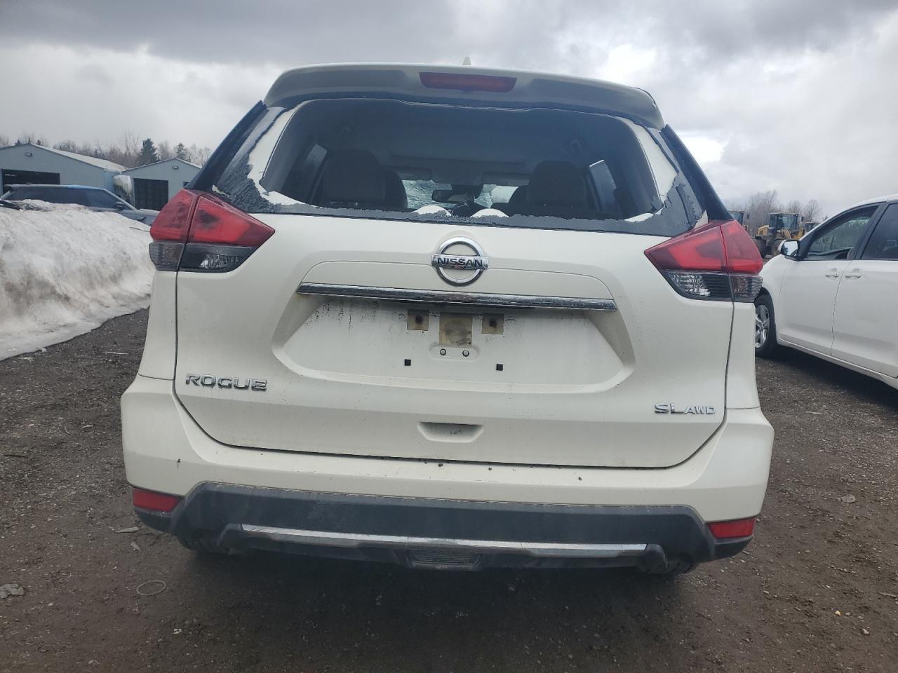 2018 NISSAN ROGUE S - Фото 6
