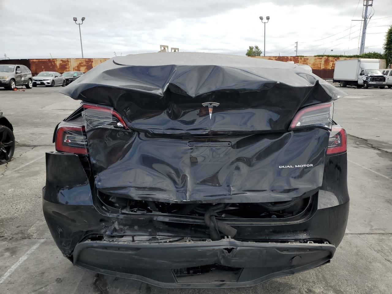 2023 TESLA MODEL Y - Image 6