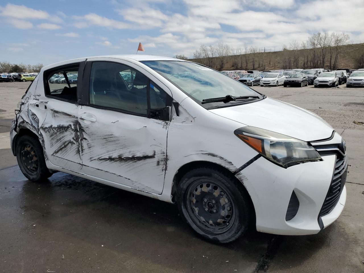 2015 TOYOTA YARIS - Image 4