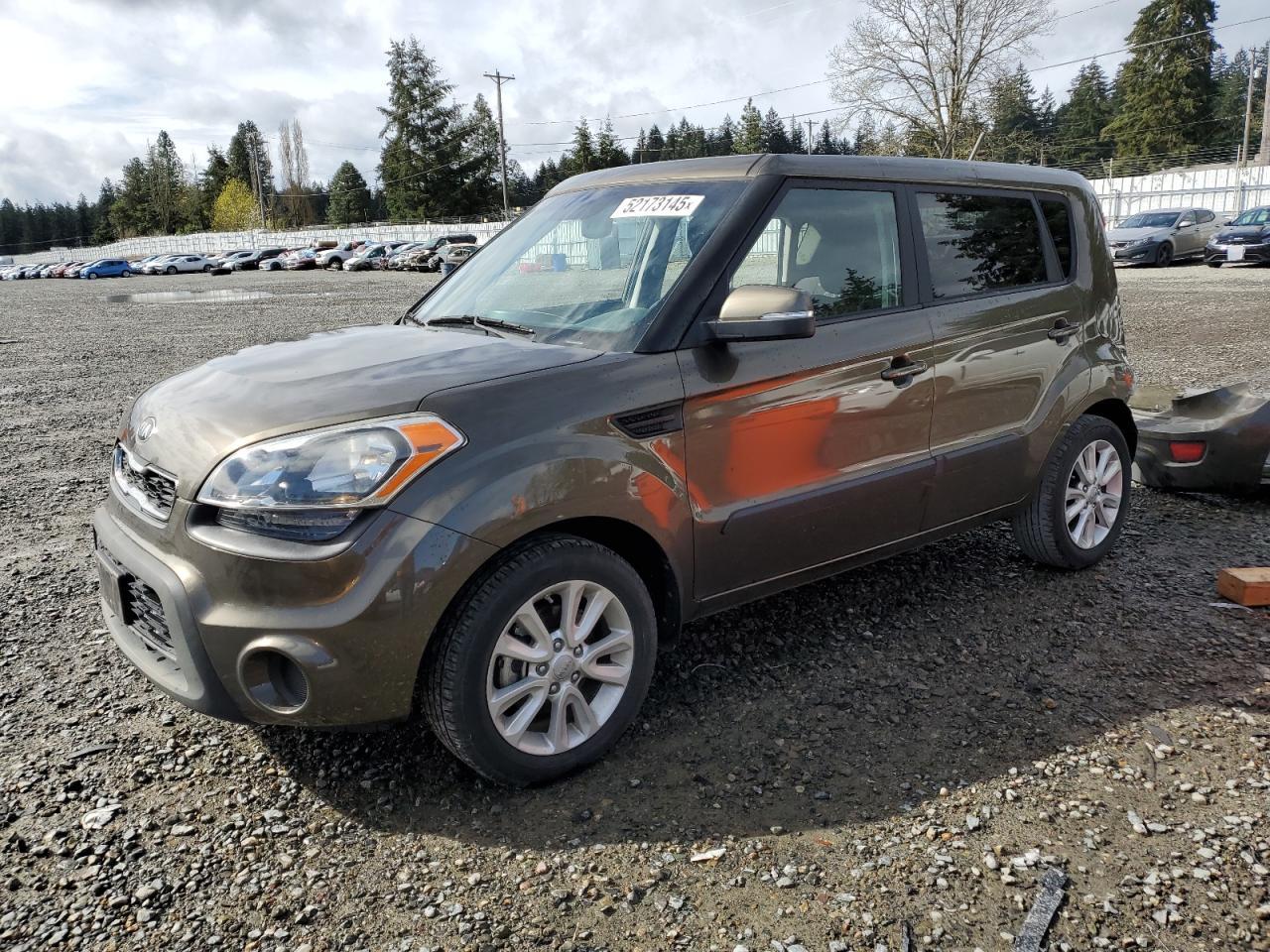 2013 KIA SOUL +