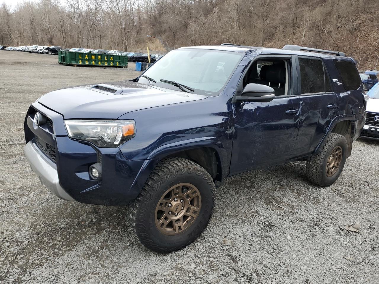 2024 TOYOTA 4RUNNER SR