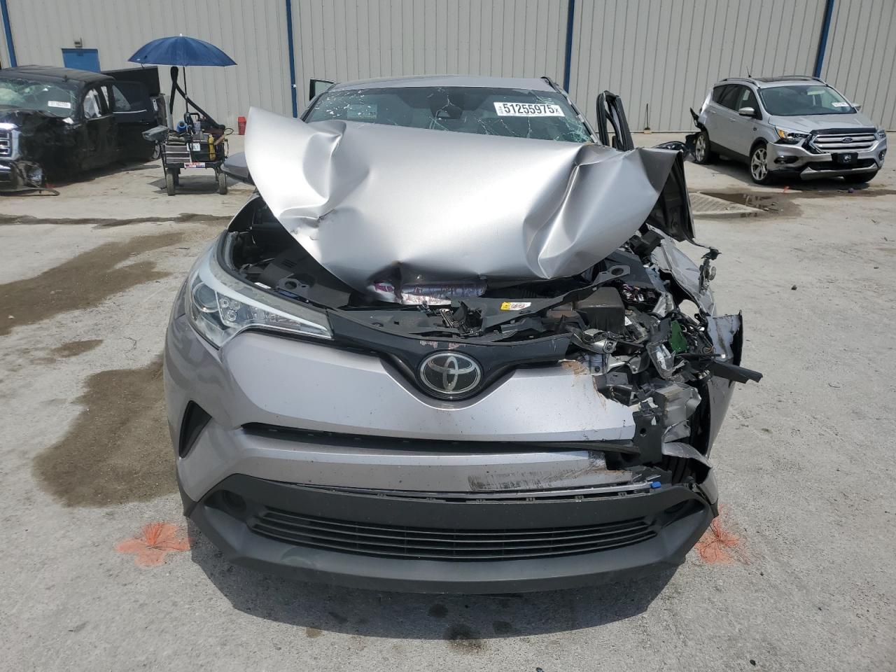 2019 TOYOTA C-HR XLE - Фото 5