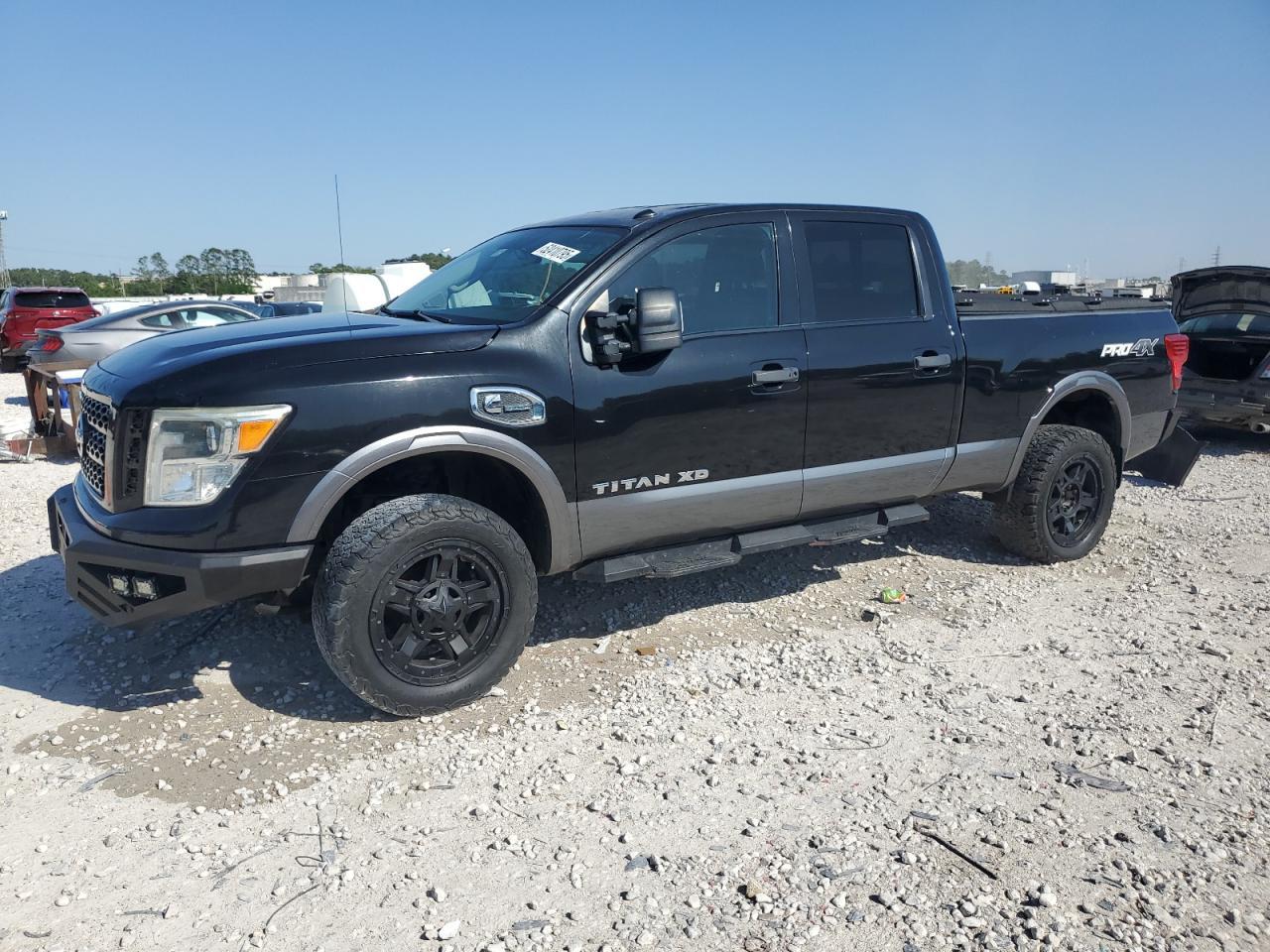 2016 NISSAN TITAN XD S