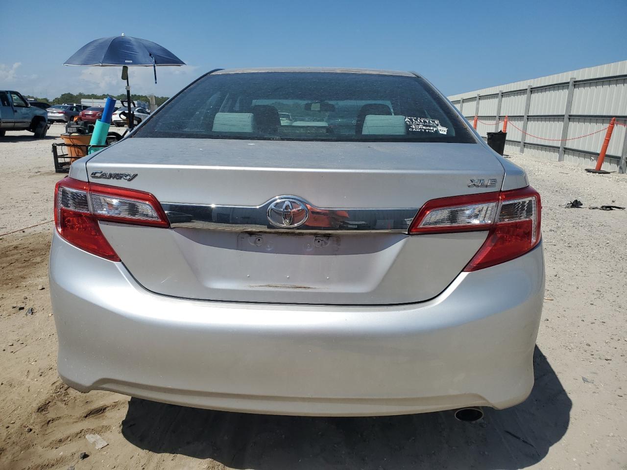 2013 TOYOTA CAMRY L - Фото 6