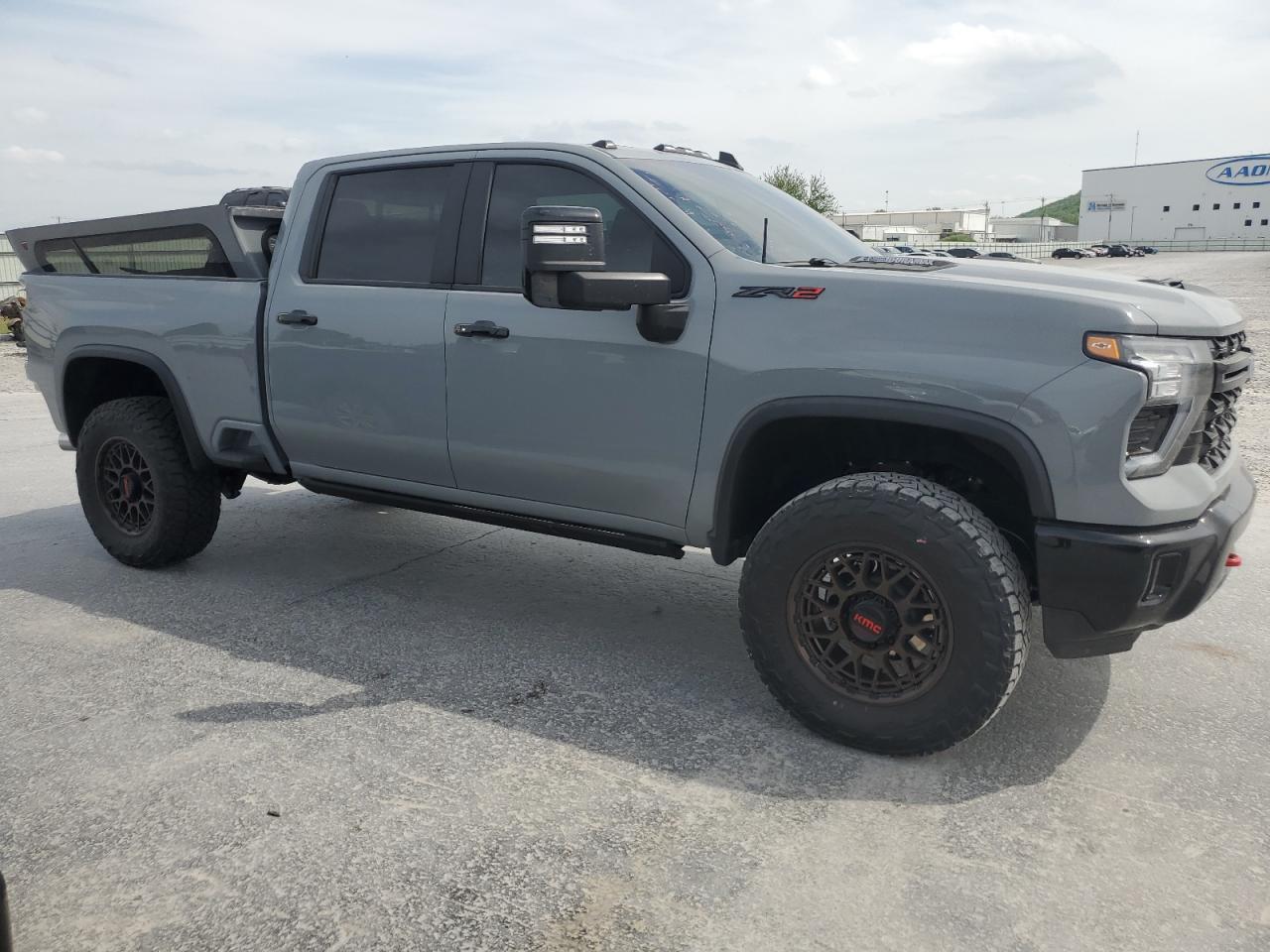 2024 CHEVROLET SILVERADO - Image 4