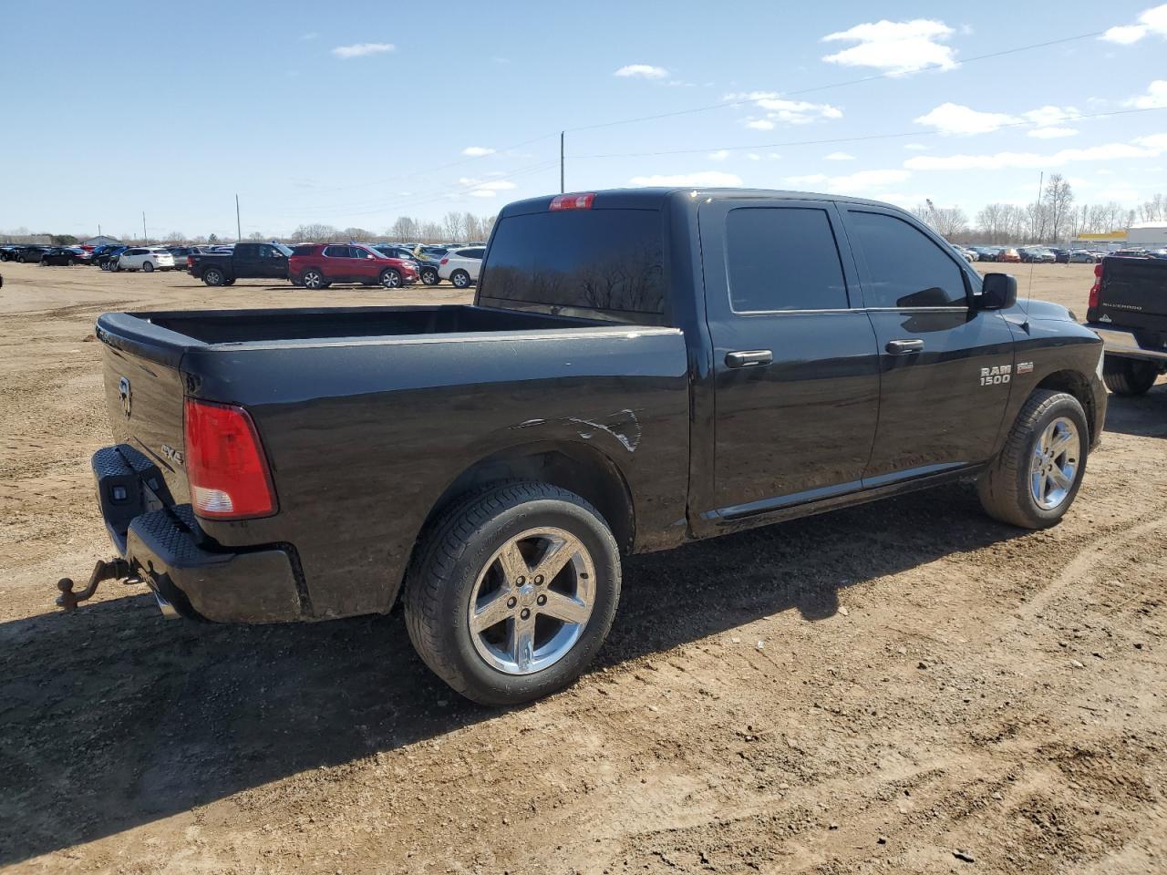 2017 RAM 1500 ST - Фото 3