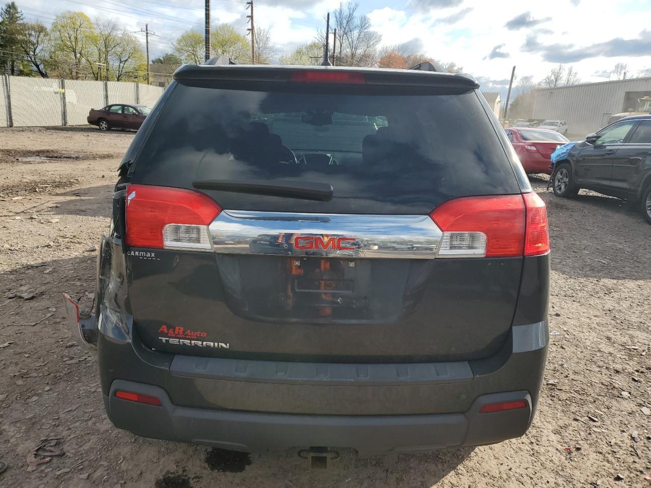 2013 GMC TERRAIN SL - Image 6
