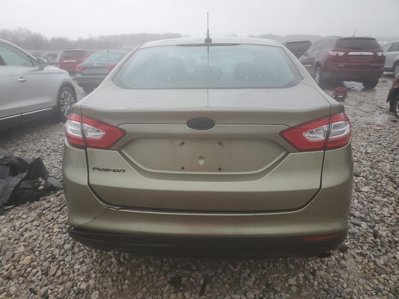 2013 FORD FUSION S - Image 6