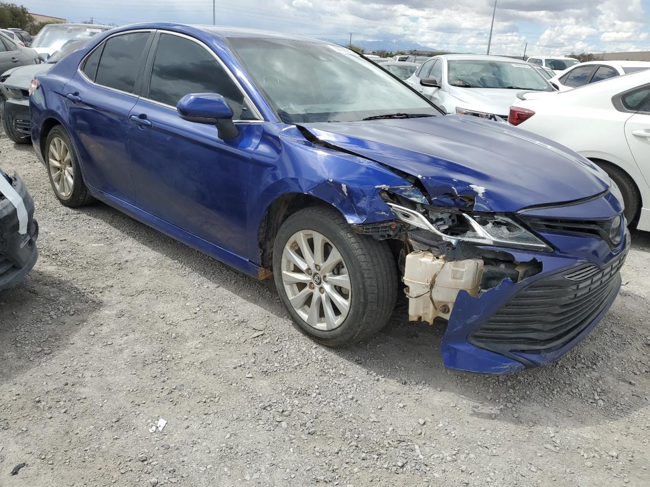 2018 TOYOTA CAMRY LE A - Image 4