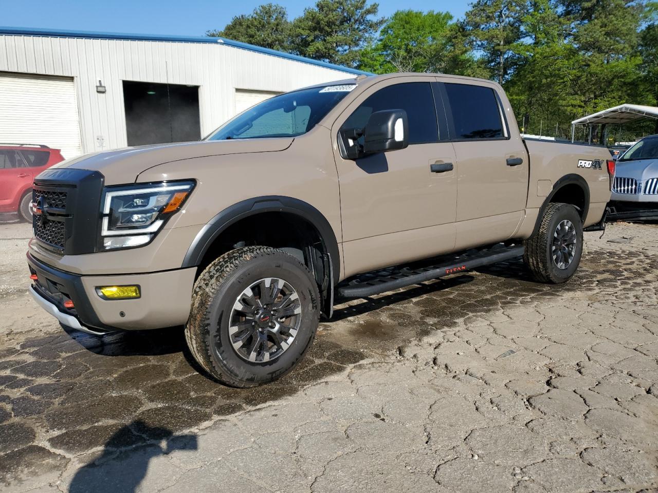 2021 NISSAN TITAN SV