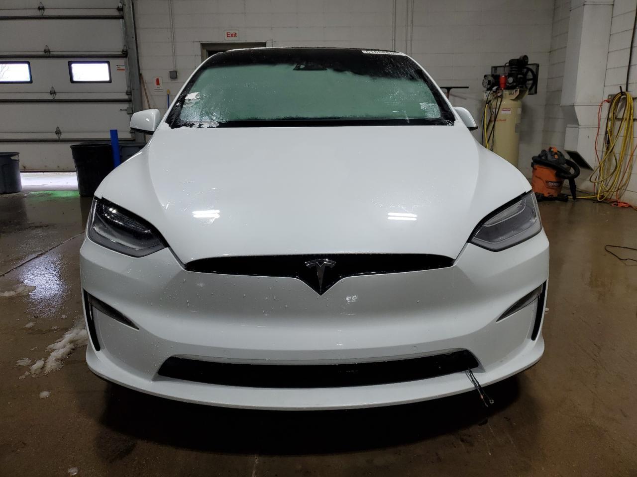 2023 TESLA MODEL X - Image 5