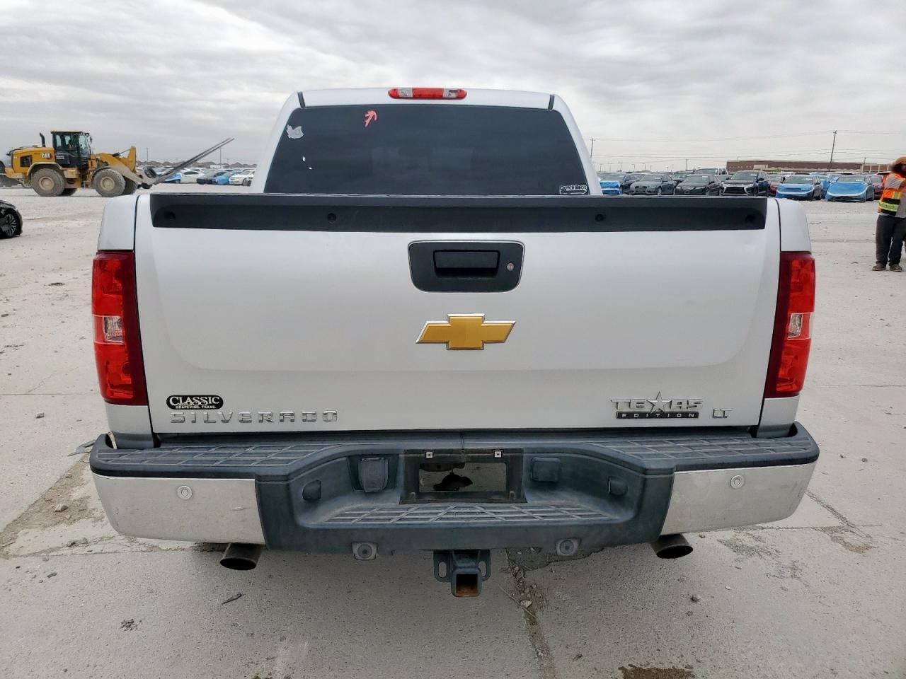 2012 CHEVROLET SILVERADO - Фото 6