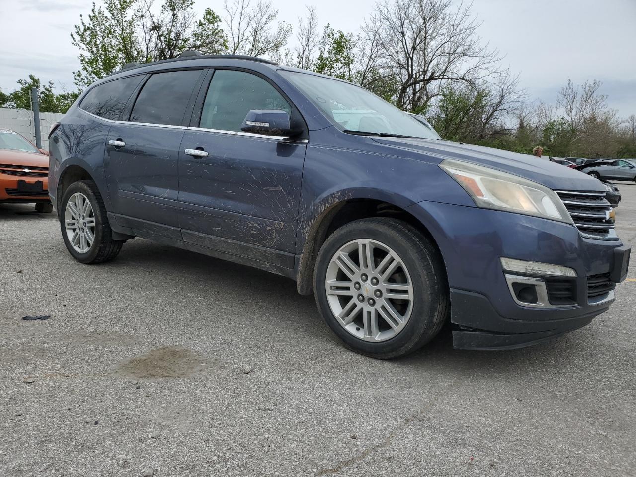 2014 CHEVROLET TRAVERSE L - Image 4