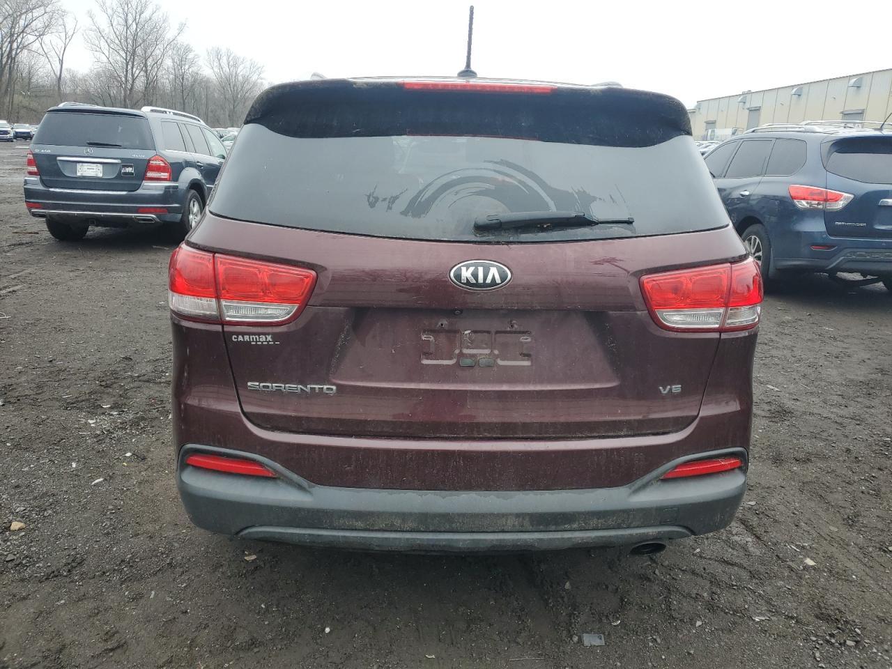 2016 KIA SORENTO LX - Image 6
