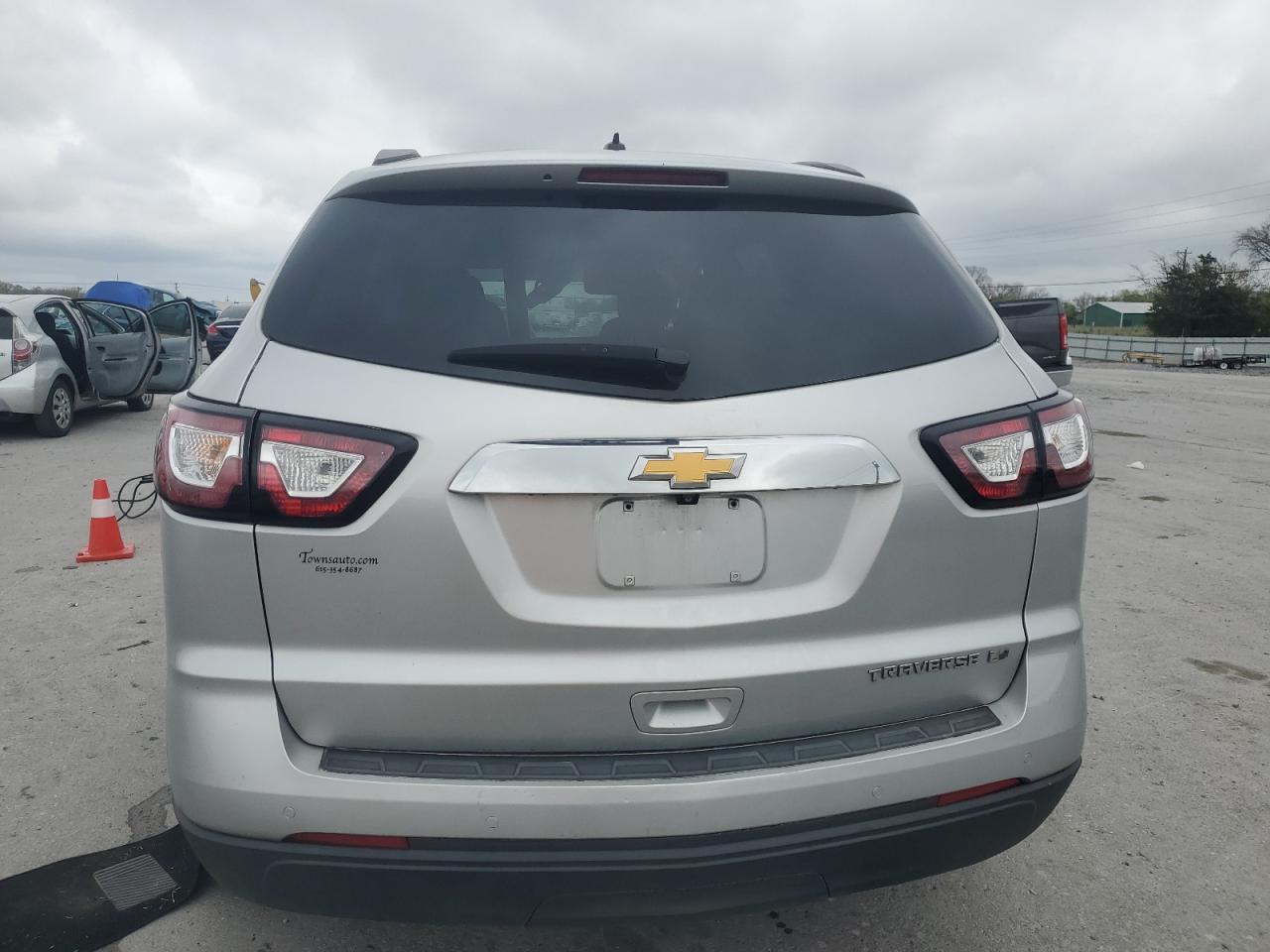 2014 CHEVROLET TRAVERSE L - Image 6