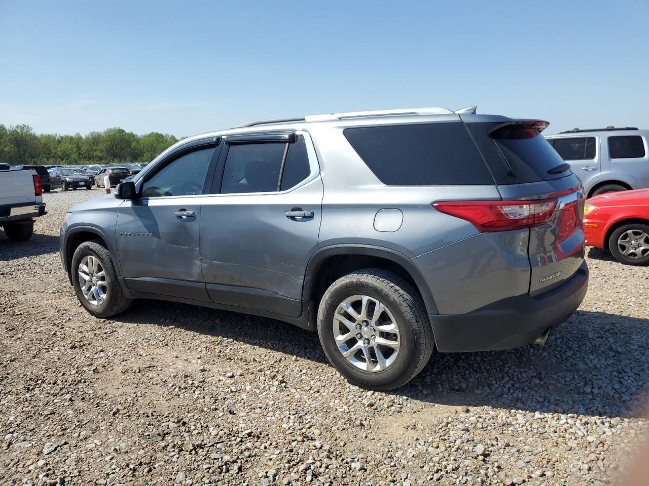 2018 CHEVROLET TRAVERSE L - Image 2