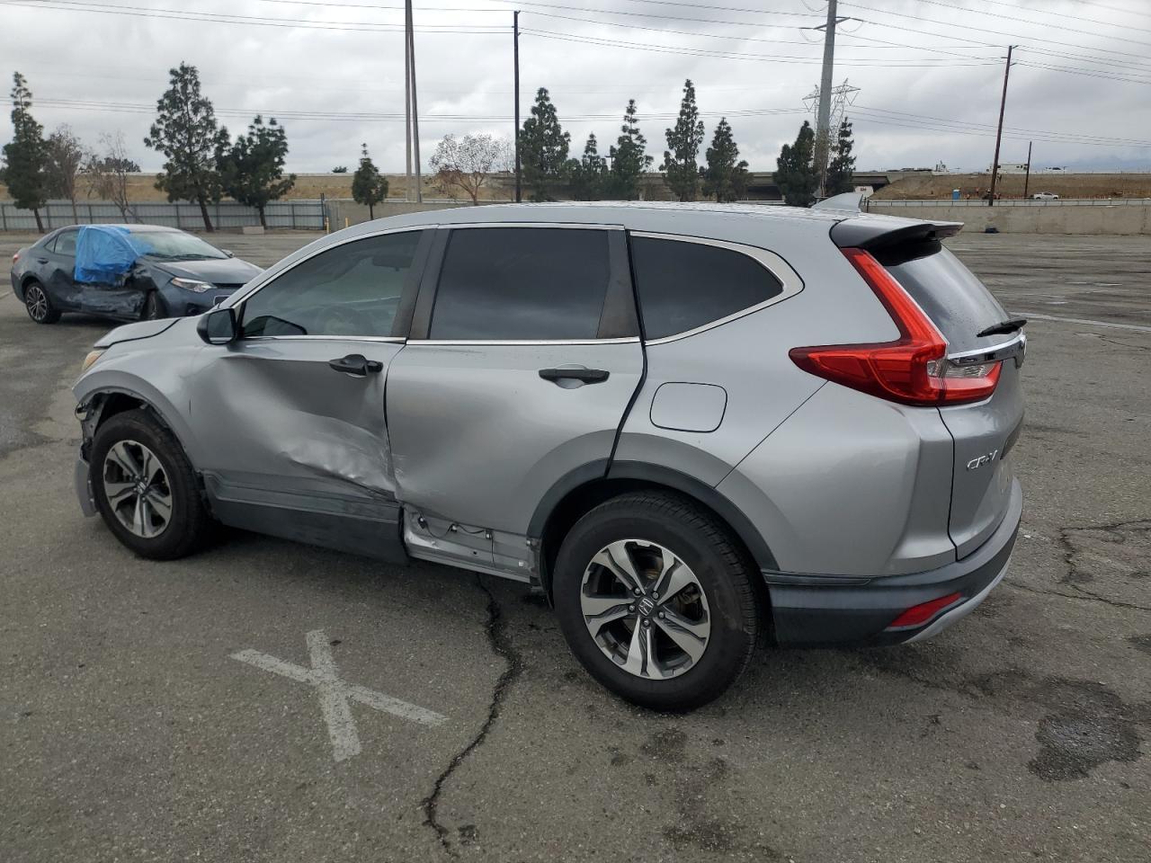 2017 HONDA CR-V LX - Фото 2