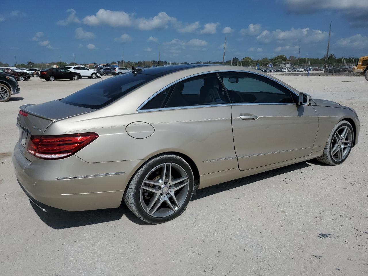 2014 MERCEDES-BENZ E 350 4MAT - Фото 3