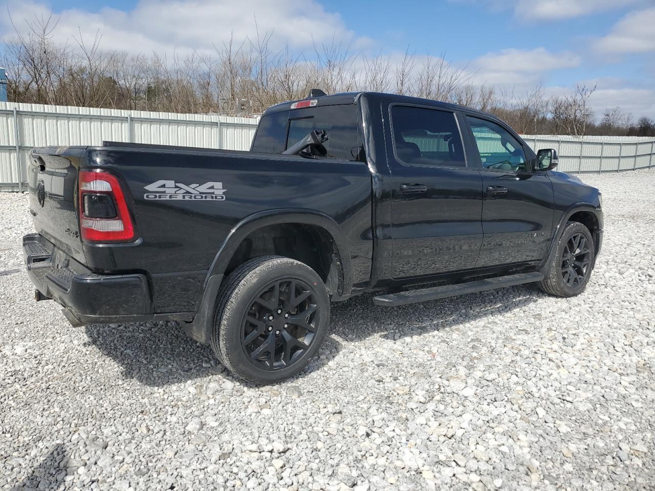 2019 RAM 1500 LARAM - Фото 3