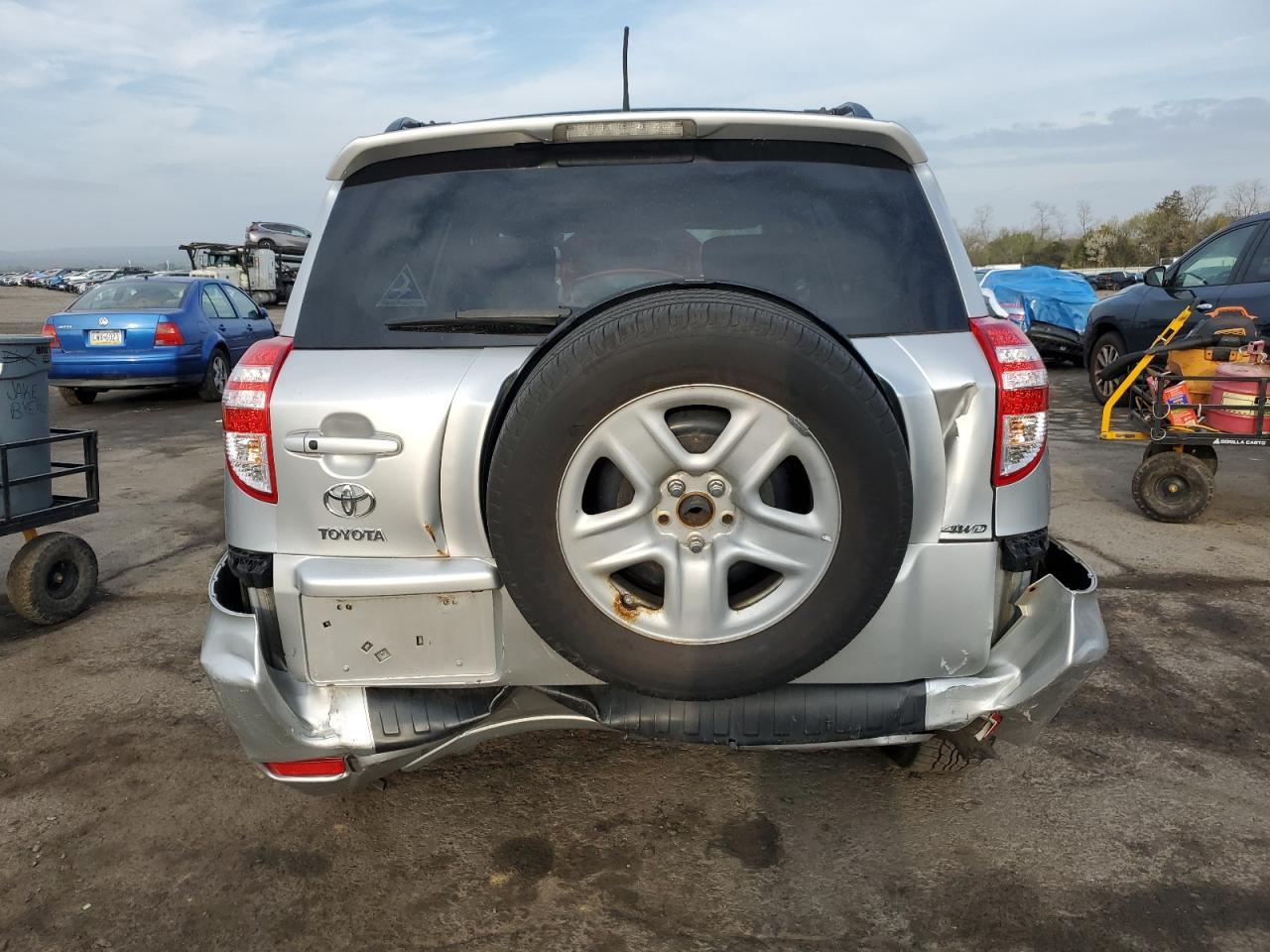2011 TOYOTA RAV4 LIMIT - Фото 6